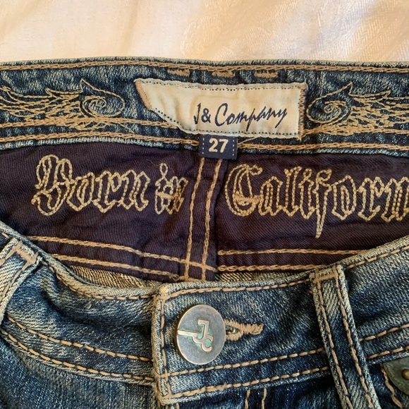 J & Company size 27” acid washed jeans. Patina buttons slight bell bottoms - Picture 4 of 8